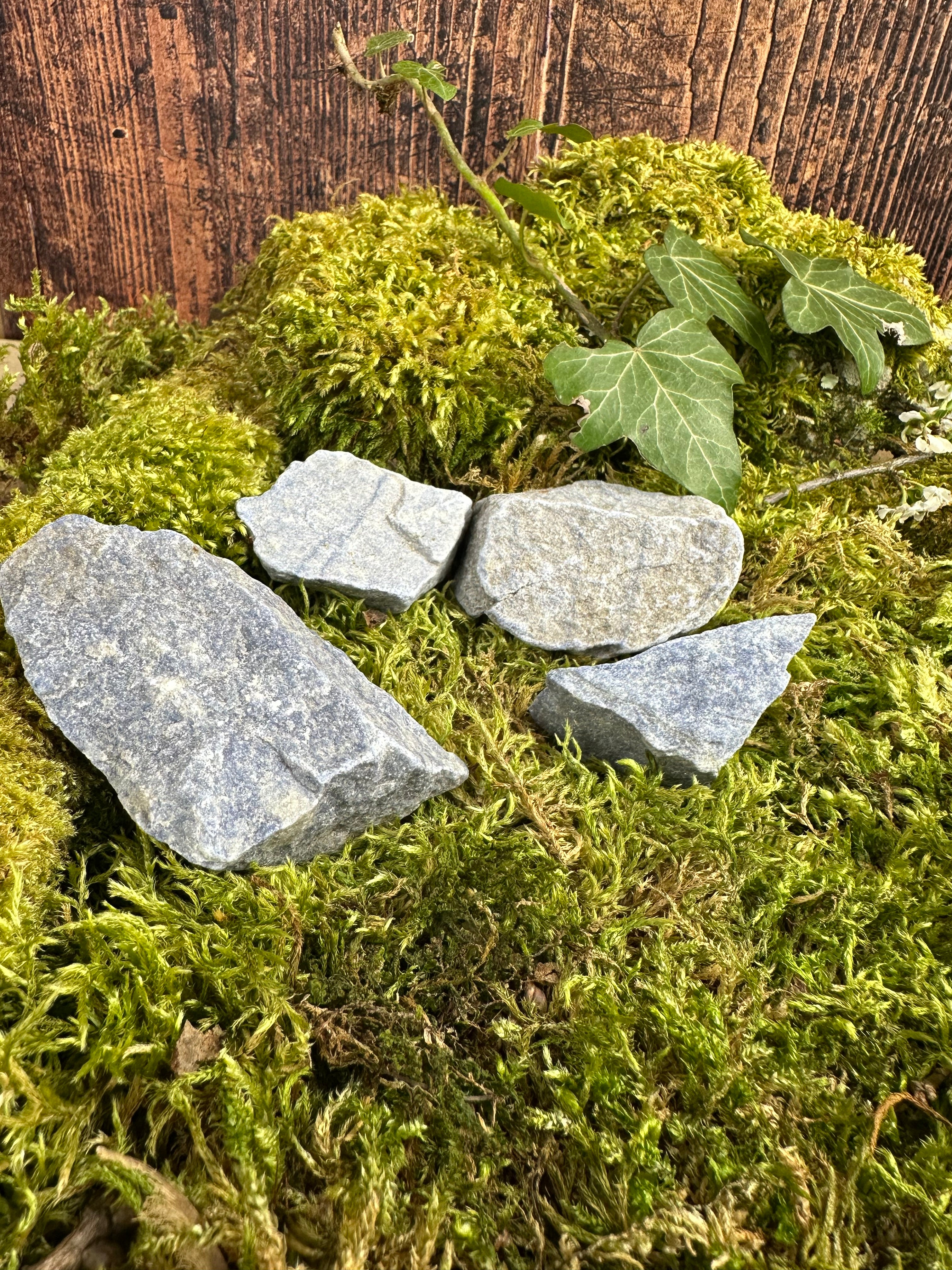 Pierre brute aventurine bleue (30 à 60mm)
